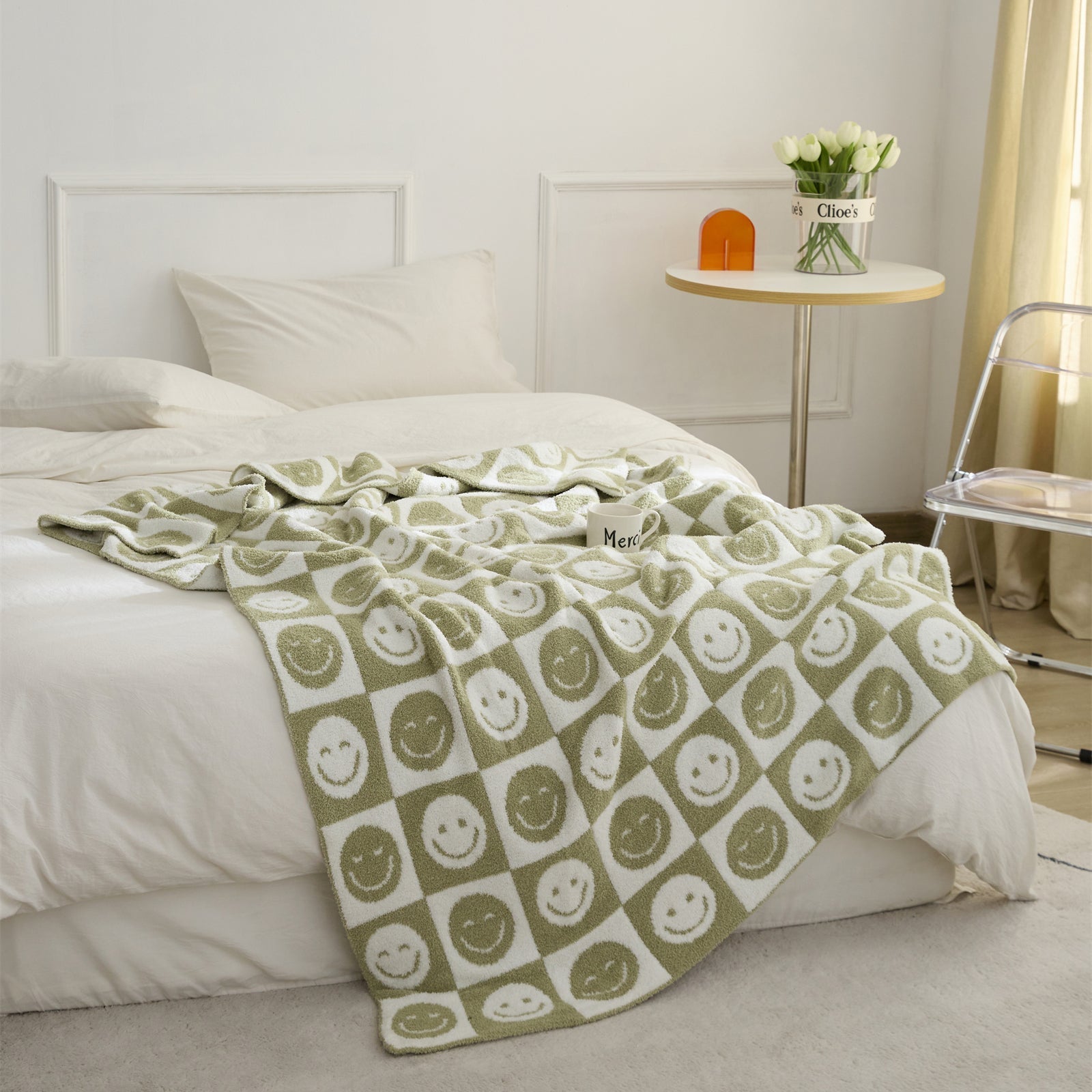 BowLift | Smiley Checked Blanket