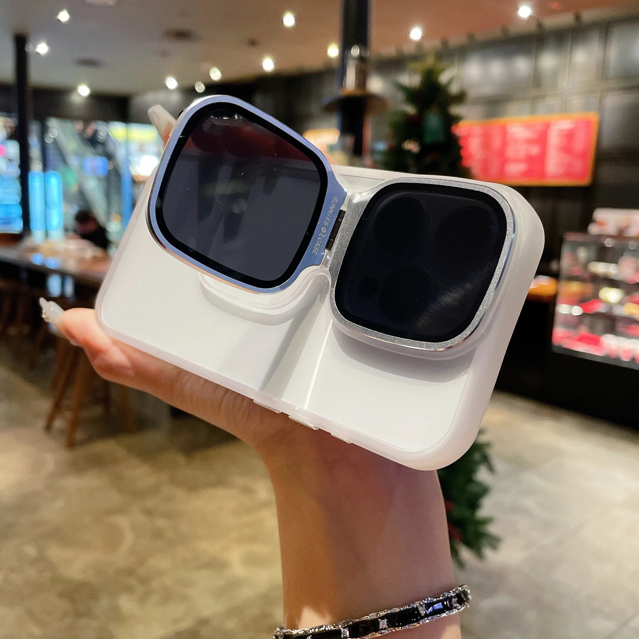 BowLift | SunSpec Foldaway IPhone Case