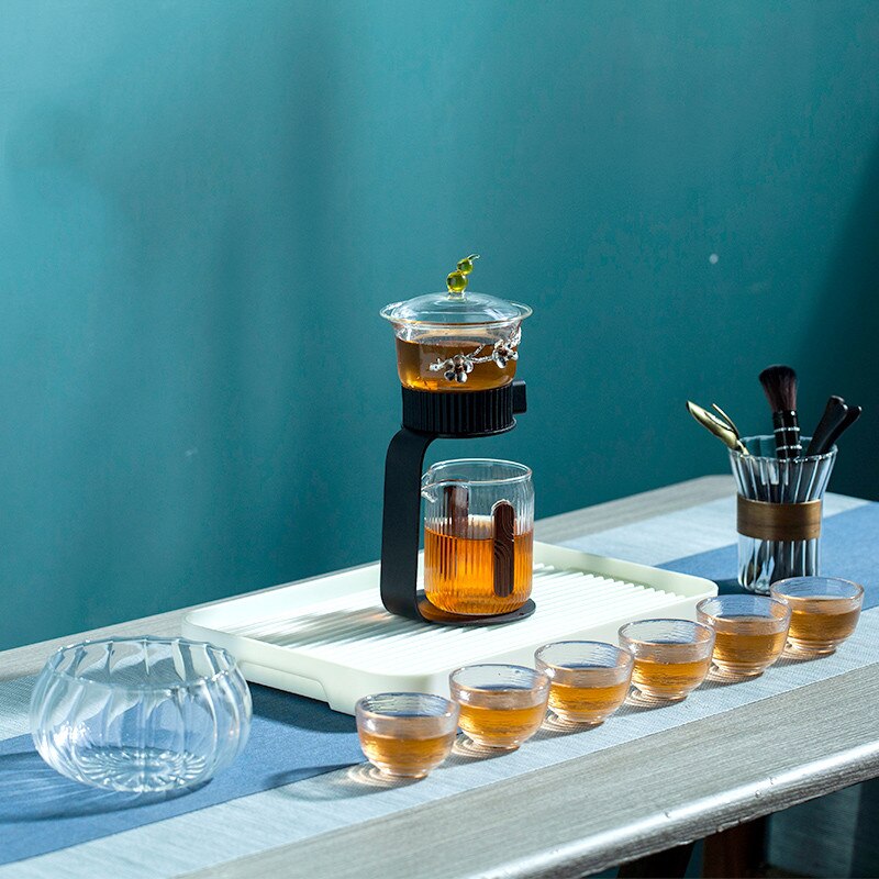 BowLift | Ancient Mystery Leaf Glass Teapot