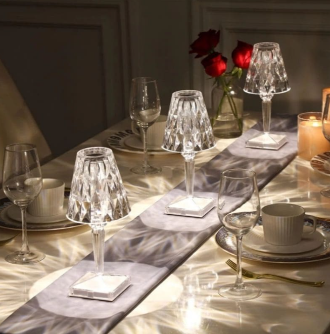 BowLift | Acrylic Glass Crystal Table Lamp