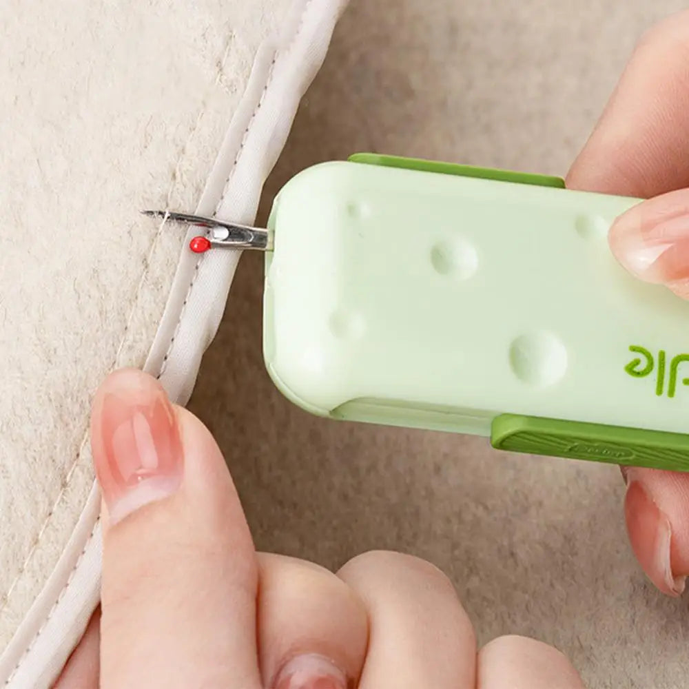 BowLift | All-in-One Sewing Needle Threader Tool