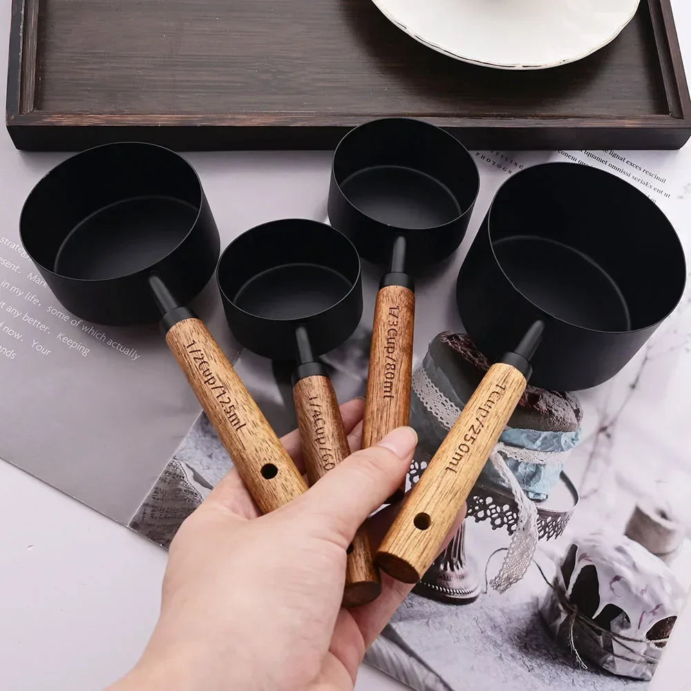 BowLift | Lyra Measuring Cups & Spoon Set