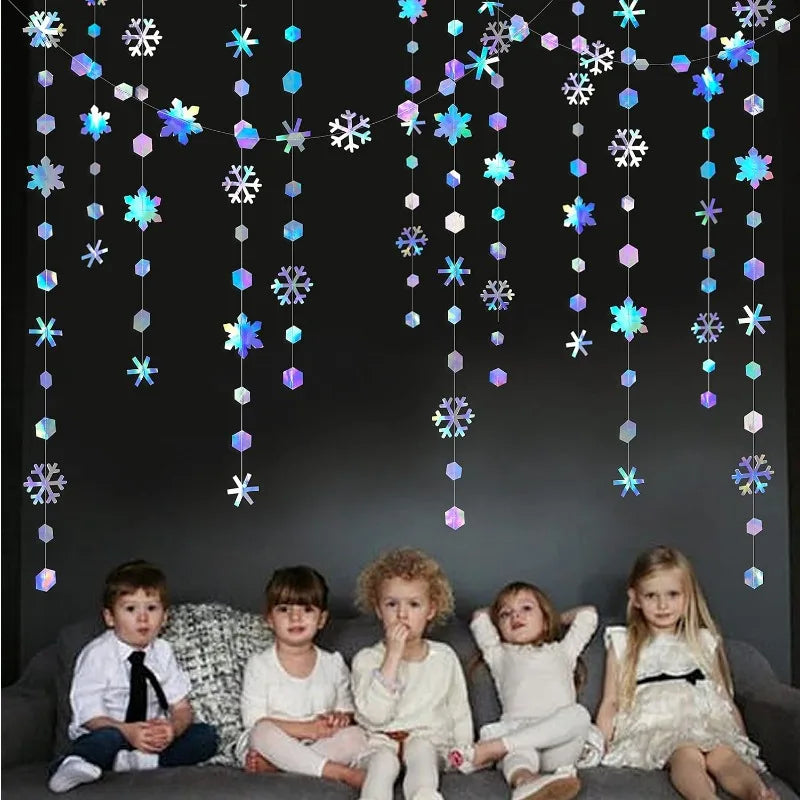 BowLift | Snowflake Garland FrostGleam | 4 m Holographic Winter Decoration | Iridescent Snowflake Banner for Christmas, Wedding & Party