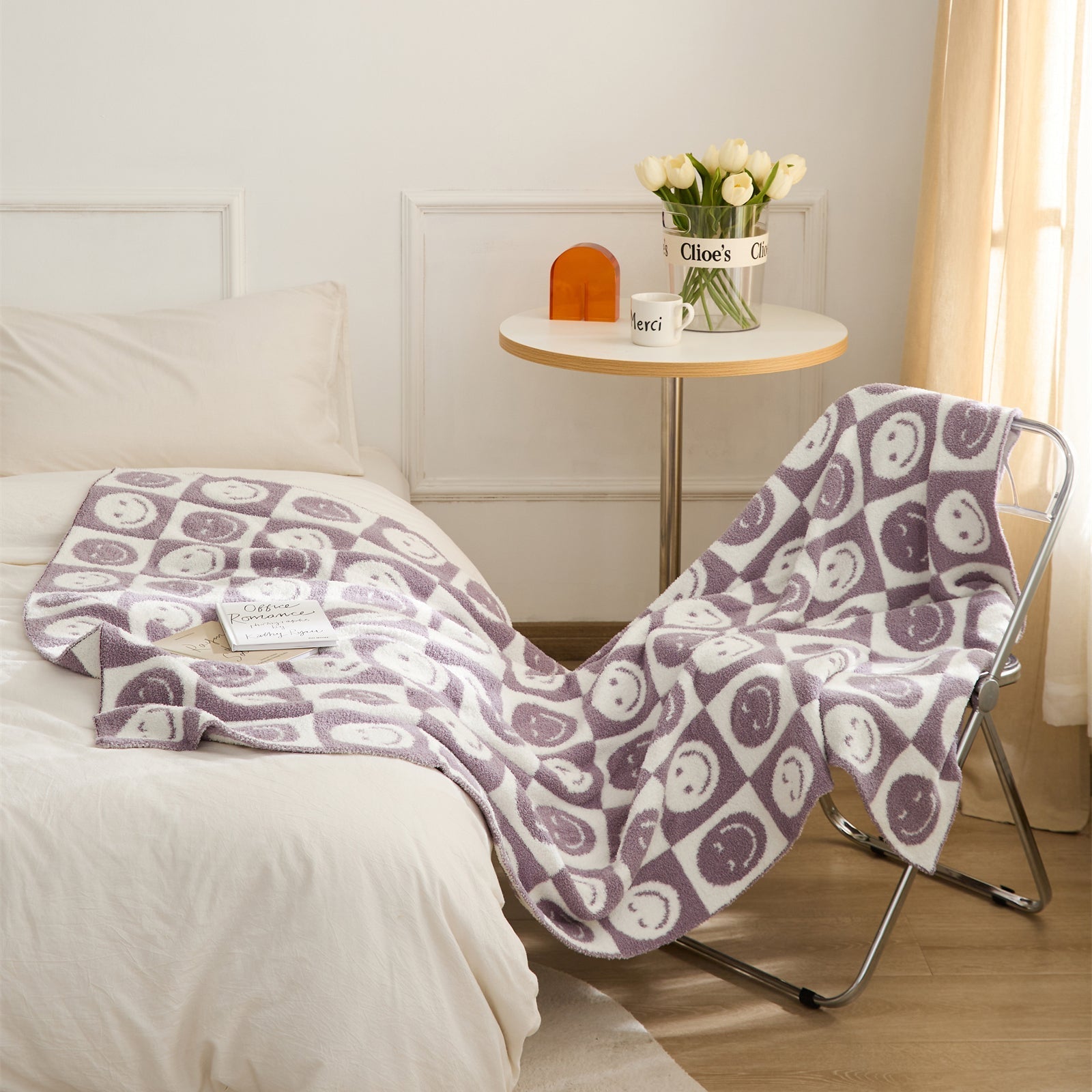 BowLift | Smiley Checked Blanket