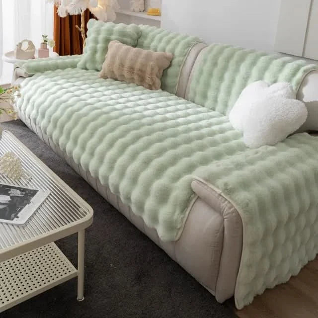 BowLift | GuardEase - Versatile and protective sofa covers