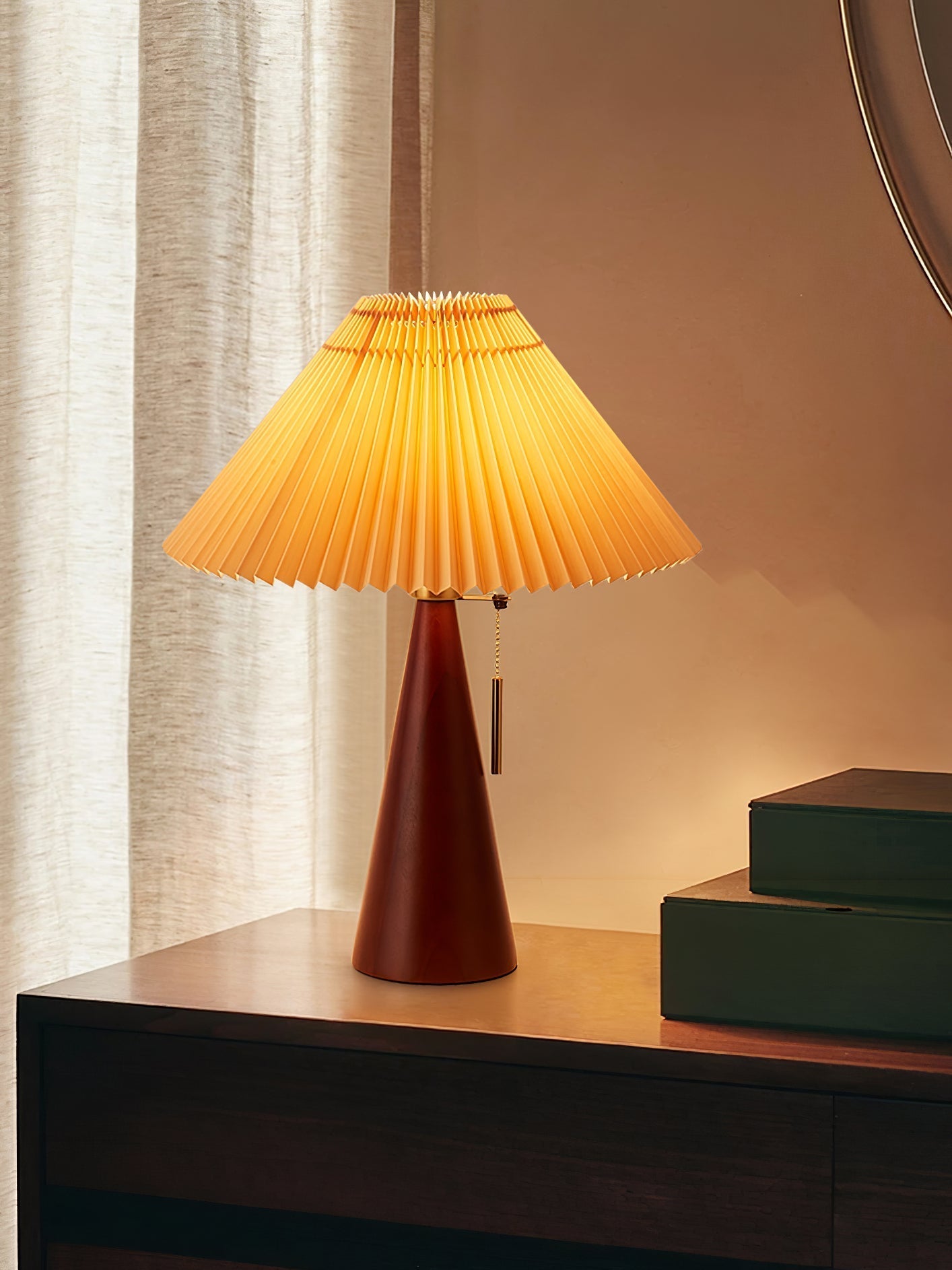 BowLift | AntiqueRadiance – Elegant Wood and Metal Table Lamp