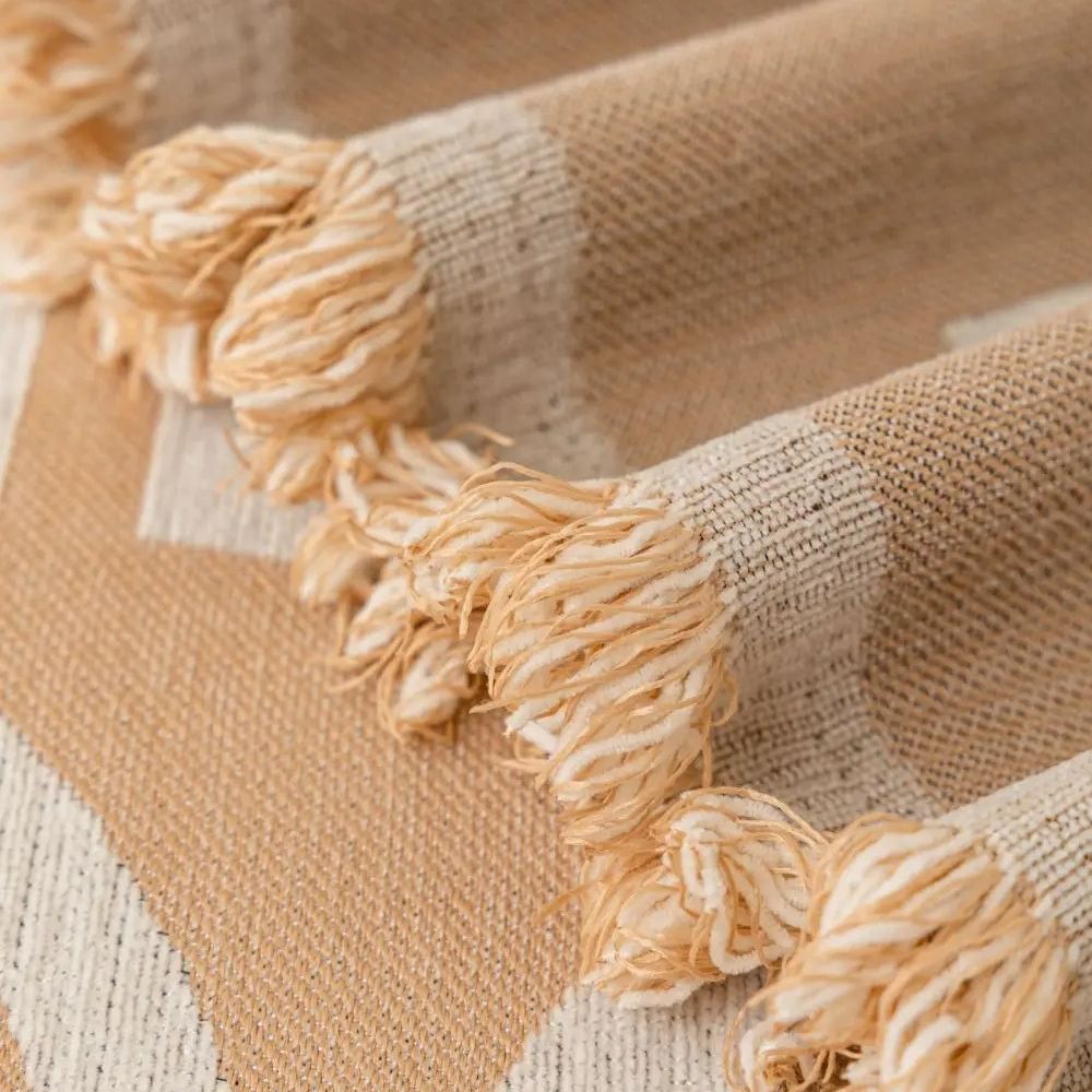 BowLift | Symmetrical Half-Arch Chenille Sofa Cover