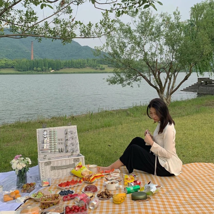 BowLift | FP1409 6mm Thickened Moisture-resistant Beach Mat Outdoor Camping Tent Mat Without Carry Bag, Size: 150x200cm (Neon)