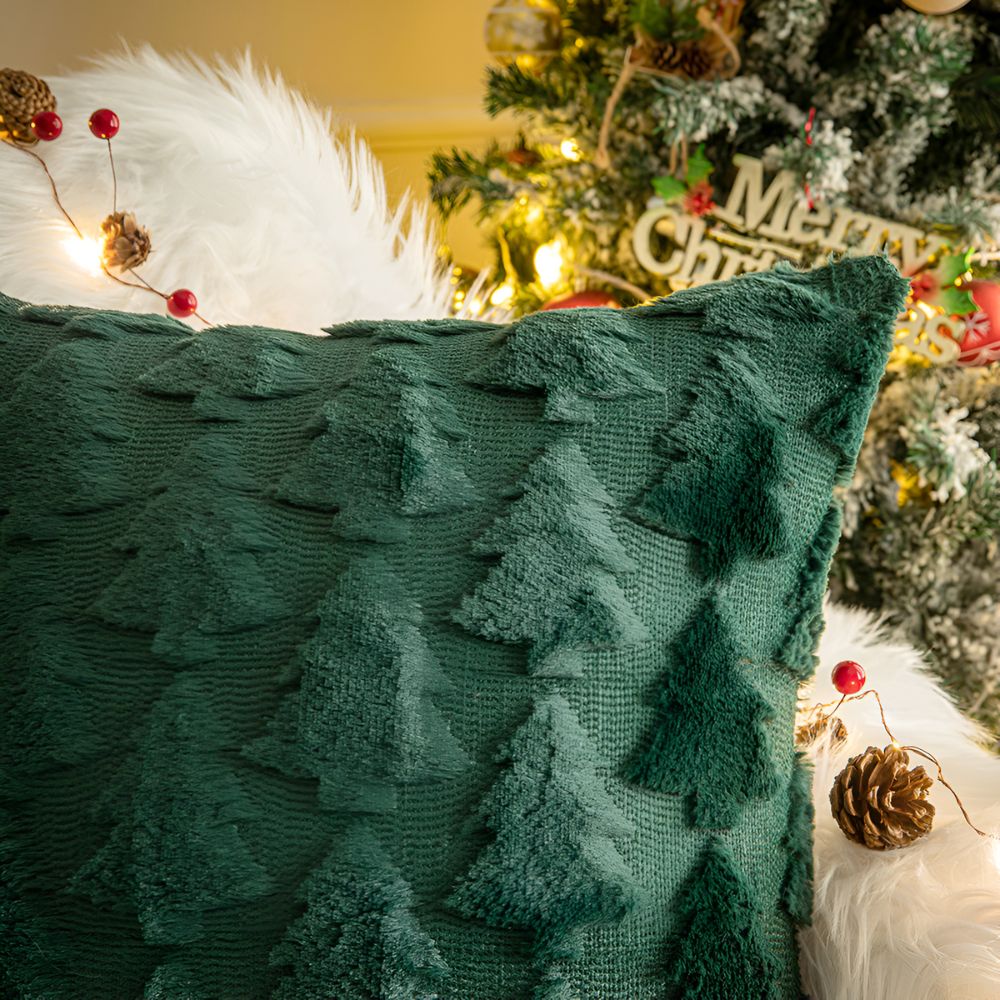 BowLift | Cozy Plush Christmas Tree Pillowcase made of Ultra-Soft Fabric