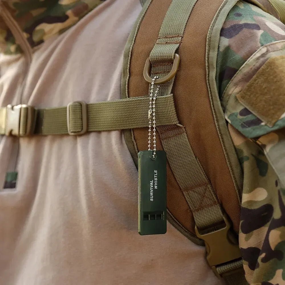 BowLift | High-decibel multi-tone whistle for camping & hiking