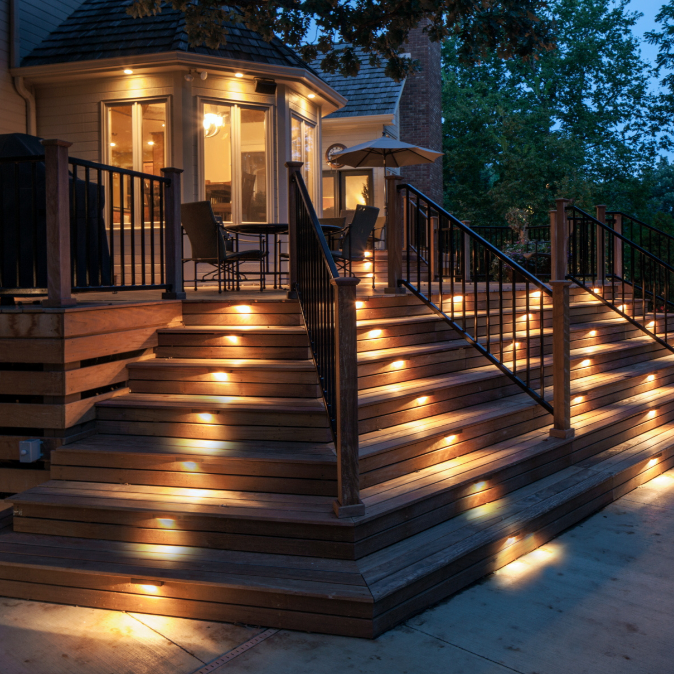 BowLift | Solar Step Light - Waterproof LED Outdoor Lighting for Pathways, Decks, and Stairs - Solar Powered Garden Illumination