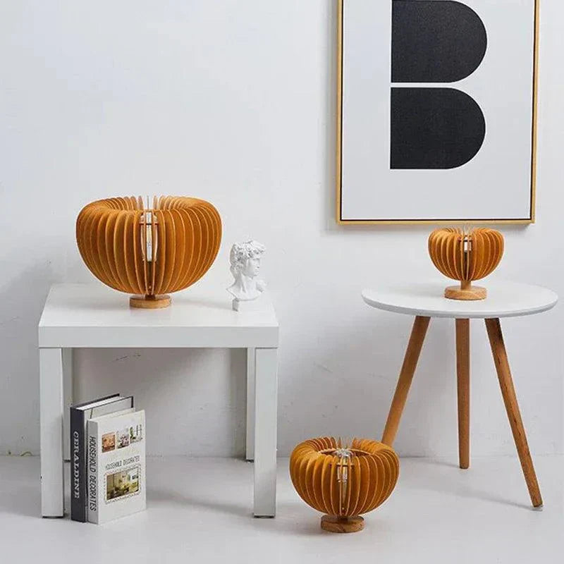 BowLift | WoodFlex - Flexible Wooden Table Lamp