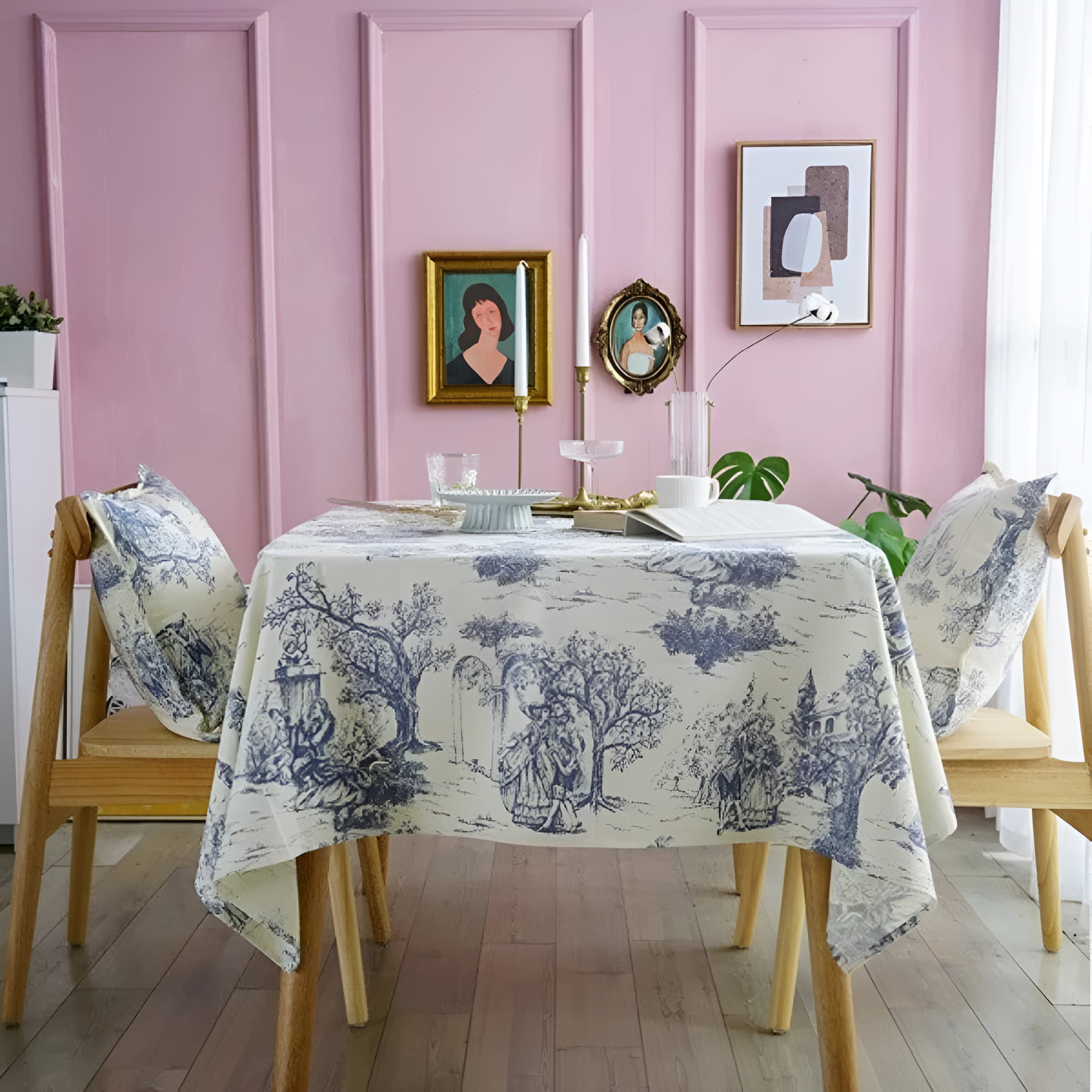 BowLift | French Classic Blue Vintage Dining Tablecloth