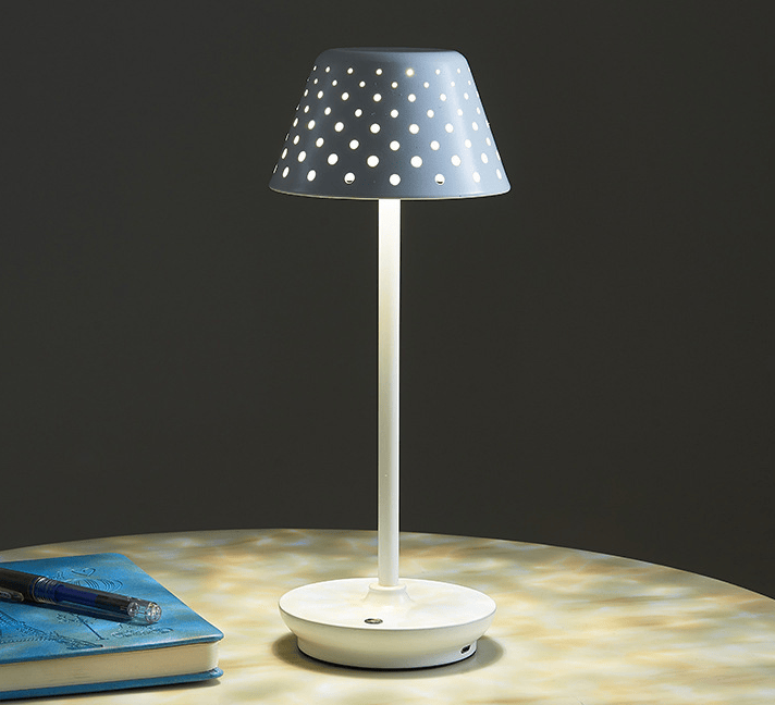 LuxeGlow – Portable LED Table Lamp for Modern Interiors Bowlift