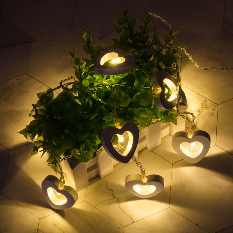 BowLift | Wooden Heart String Lights