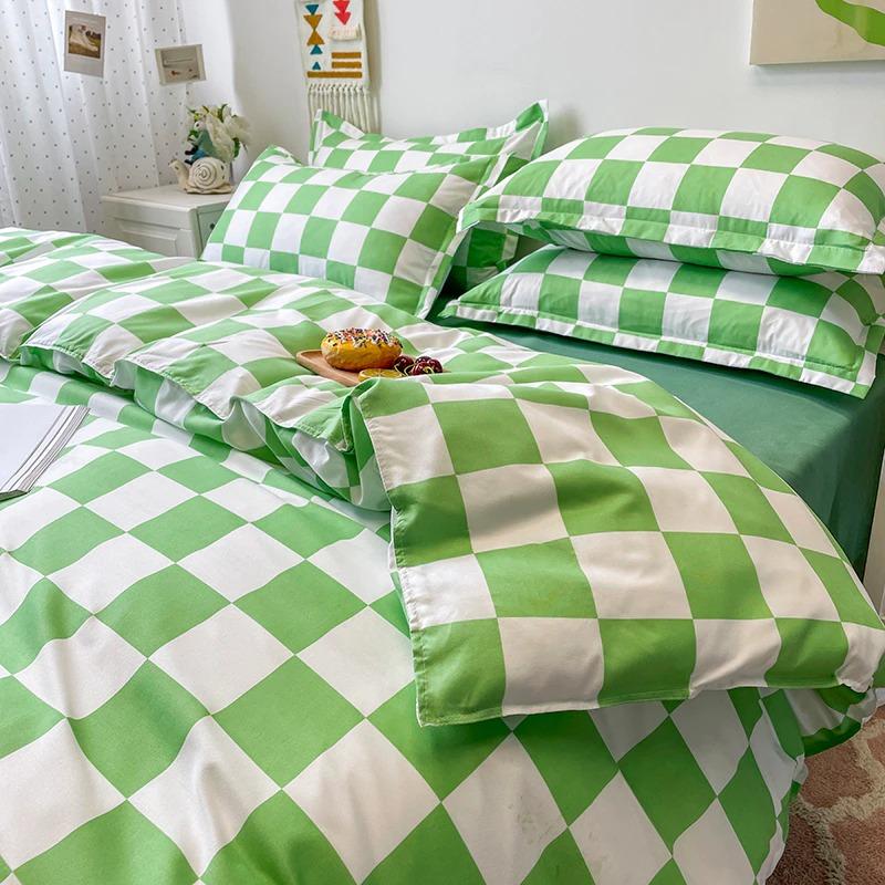 BowLift | Checked Bedding Set