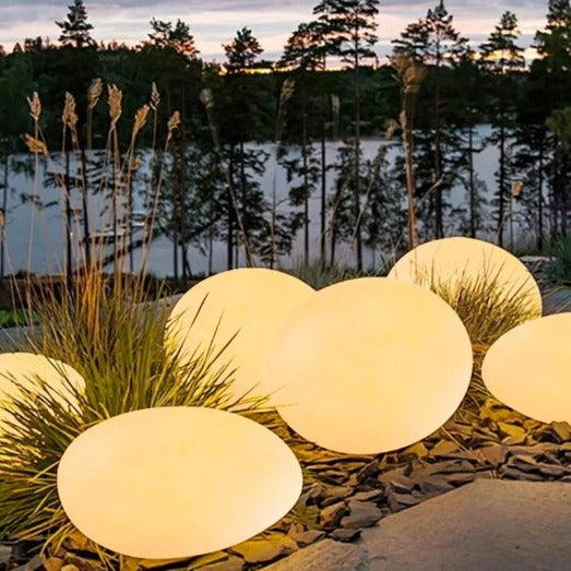 BowLift | Atmospheric Wireless Garden Lamp - LumaStone