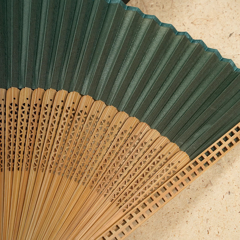 BowLift | Hand fan made of bamboo silk