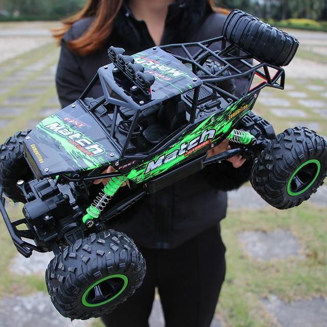 BowLift | TerraClimb X4 – 4x4 RC Monster Truck for Powerful Off-Road Action