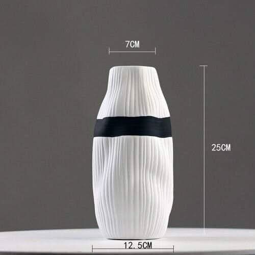 BowLift | HIKARIA – Elegant ceramic vase for modern accents