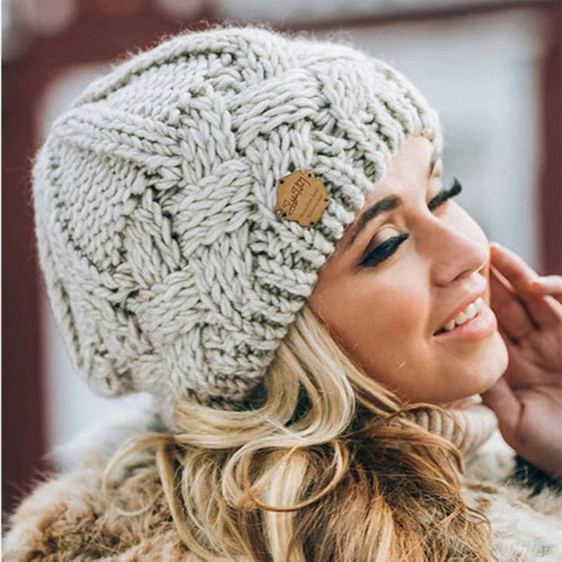 BowLift | Comfortable Knitted Hat – Soft Wool Blend Winter Beanie