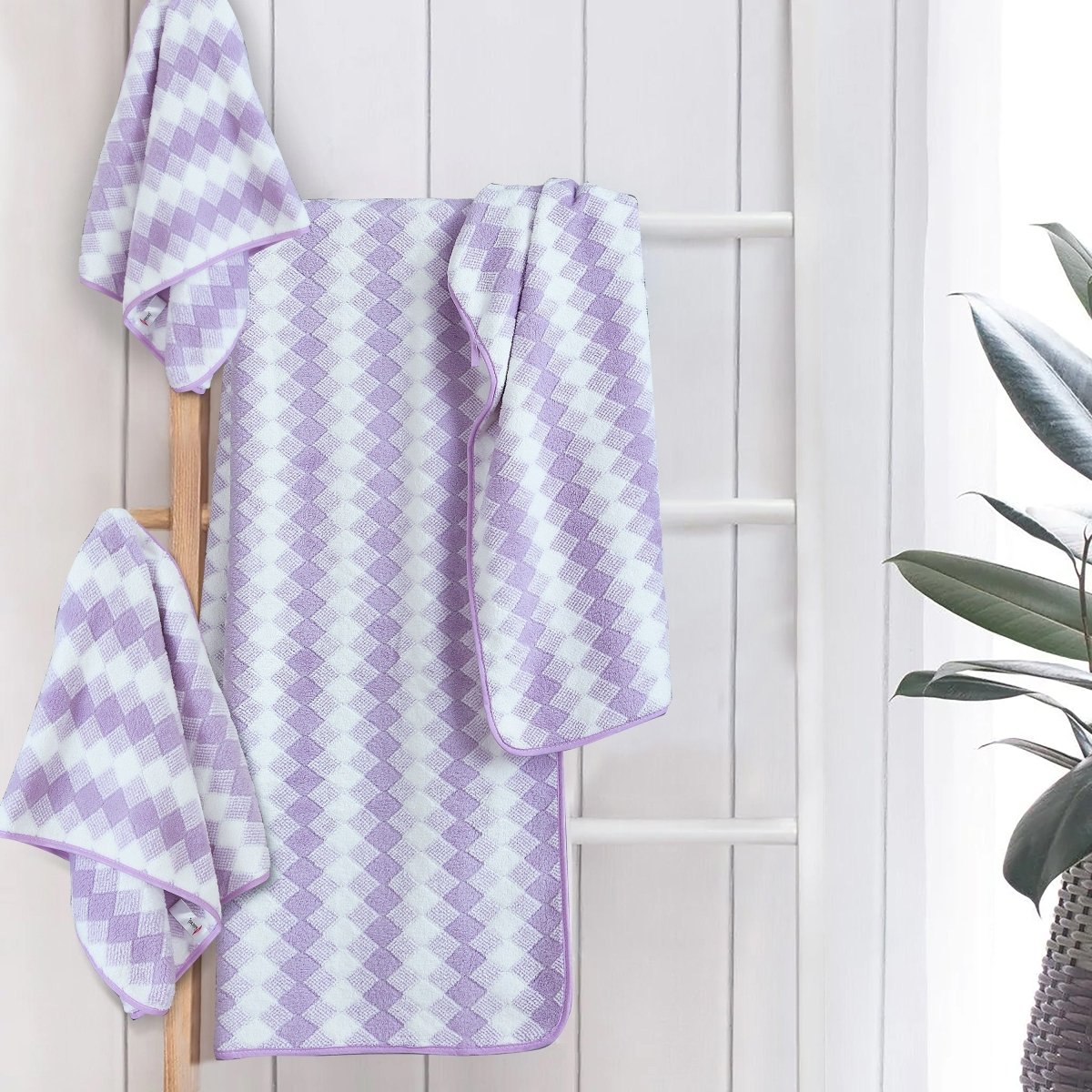 BowLift | Elysoria Coral Weave Towels | Plush, durable towels with maximum absorbency and quick-dry