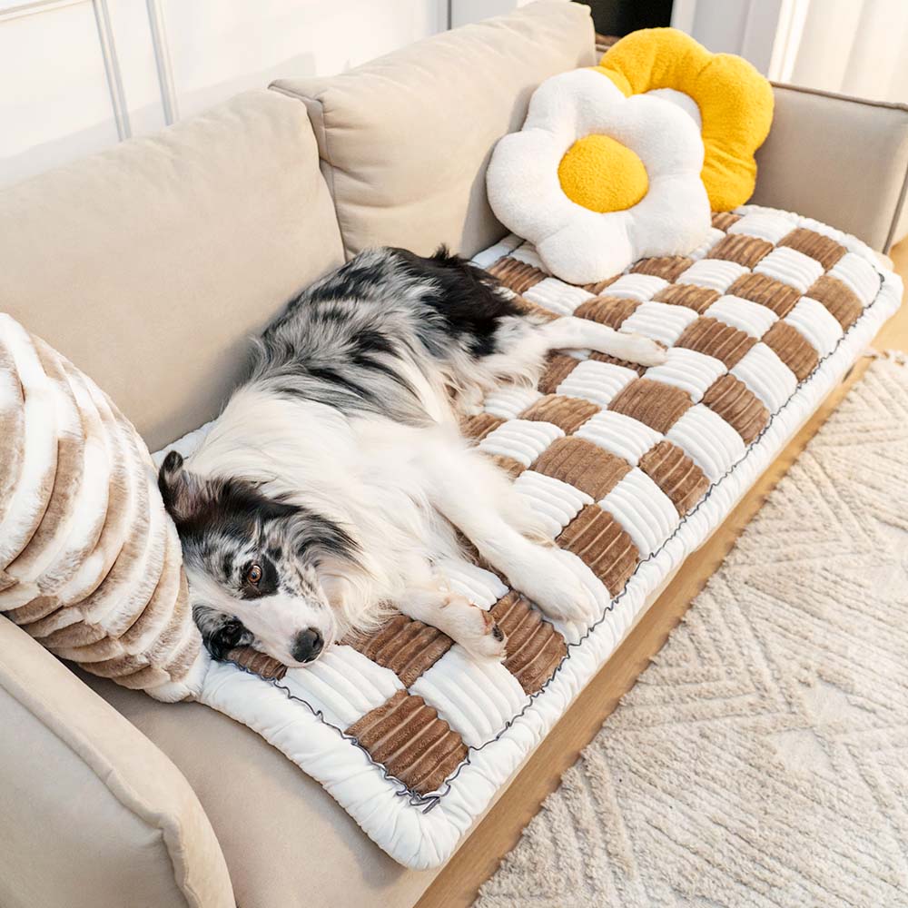 BowLift | HOMECUDDLE Blanket – Soft Chenille Pet Blanket with Style & Furniture Protection