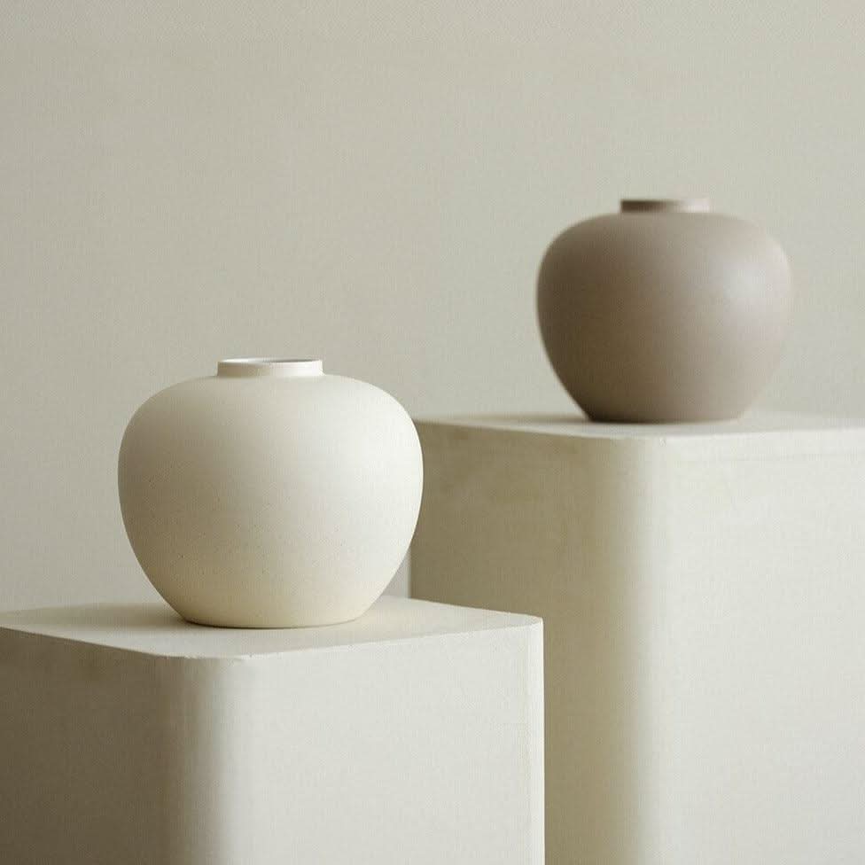 BowLift | AMOR – Romantic ceramic vase for your home