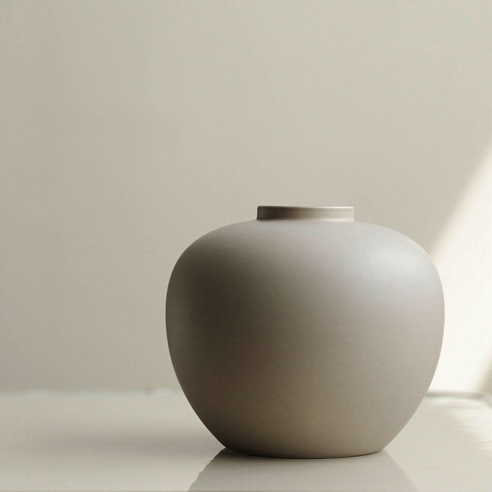 BowLift | AMOR – Romantic ceramic vase for your home