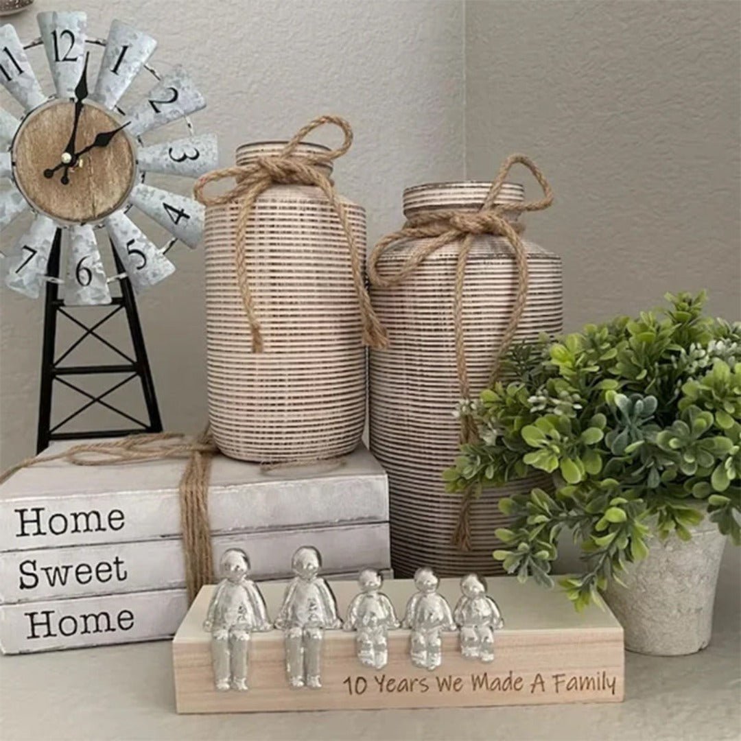 BowLift | Harmony Image Family – Symbolic Decorative Statue of Connection