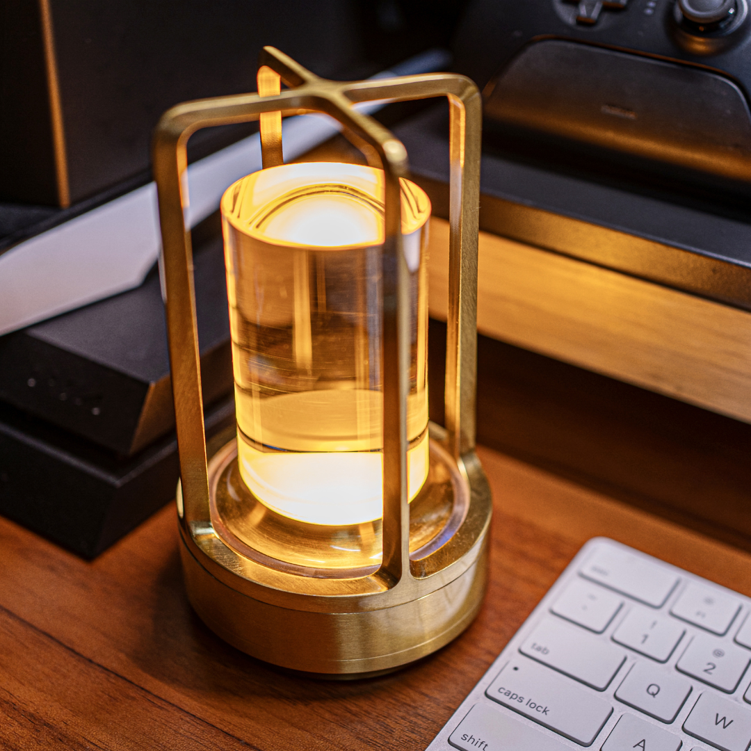 BowLift | Table Lamp with Crystal Glass Ambient Light