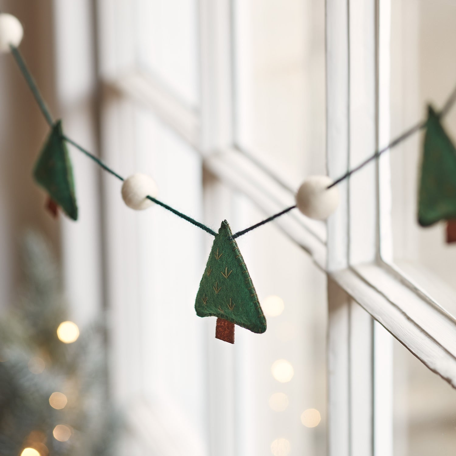 BowLift | Christmas Decorations Felt Tree Garland