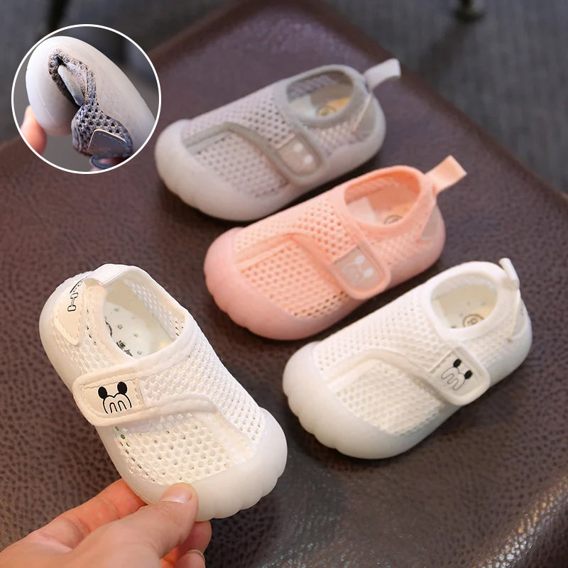 BowLift | Non-slip mesh shoes for babies