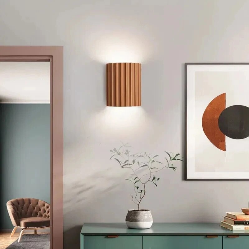 BowLift | WärmeAura | Wall lamp made of resin for a warm atmosphere