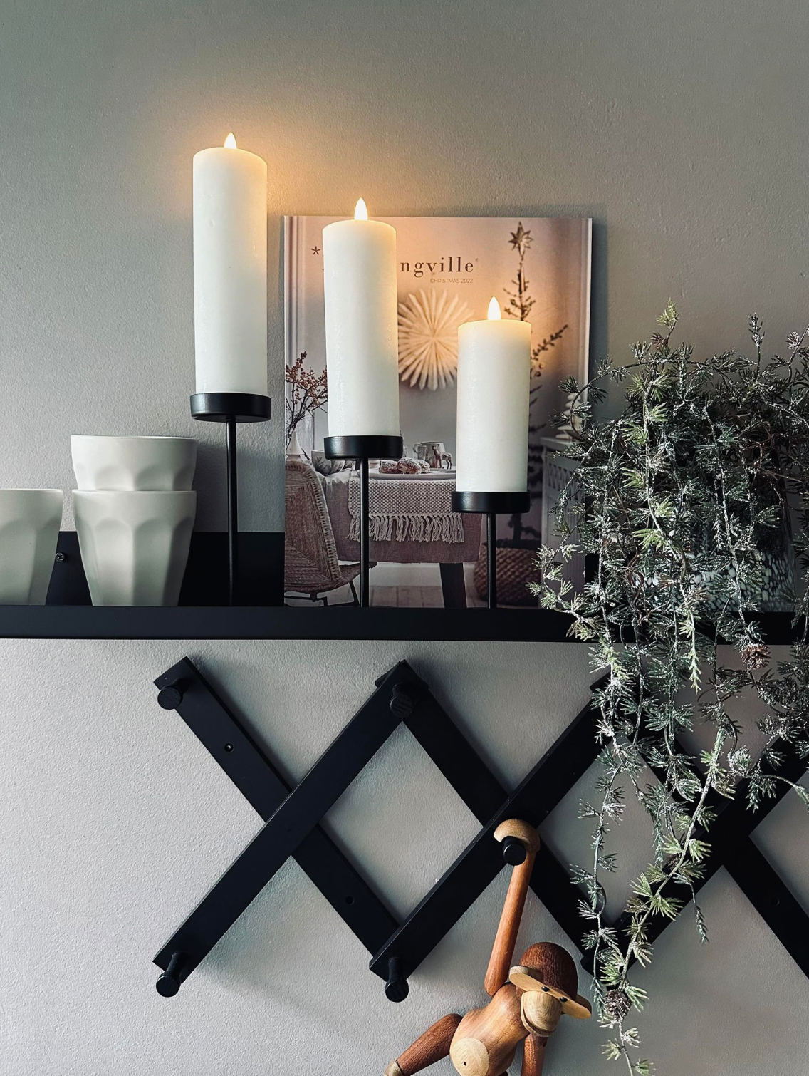 BowLift | Candle Holders Minimalist Metal Pedestal Set