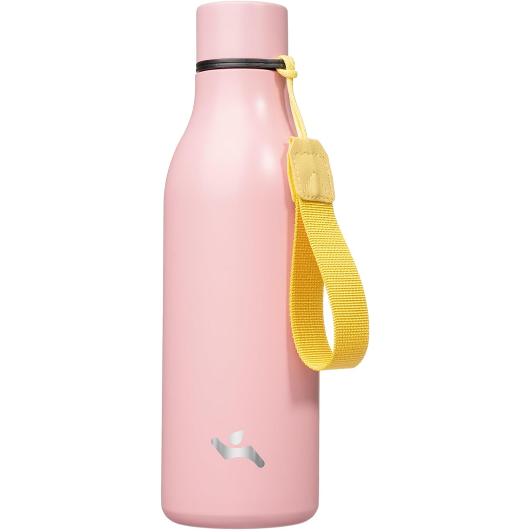 BowLift | Isolated stainless steel water bottle with strap