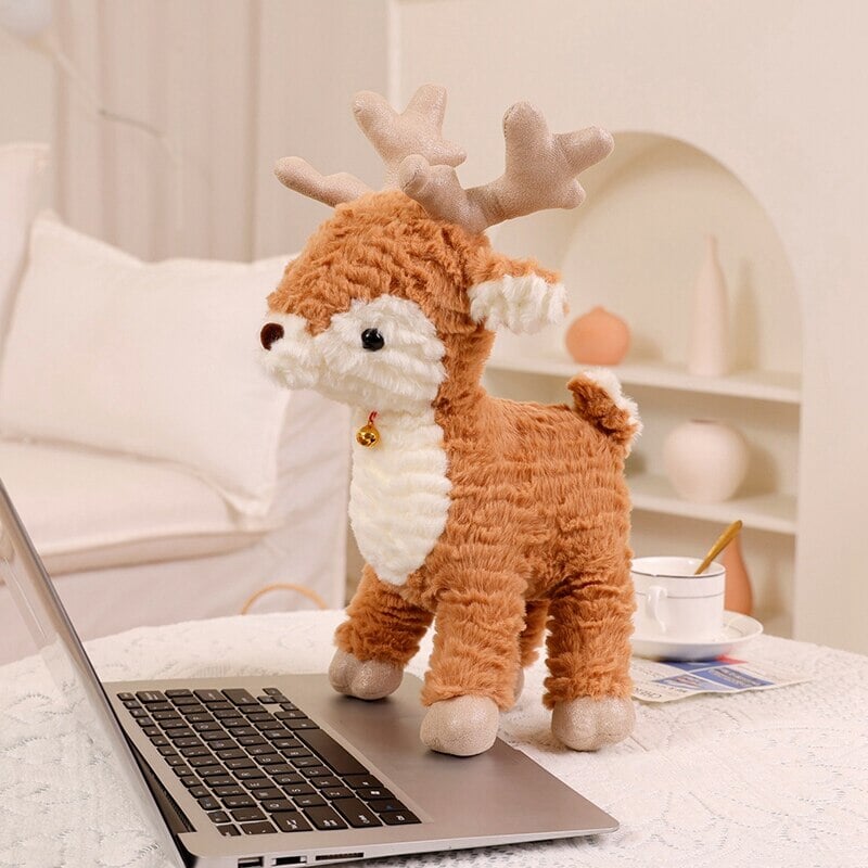 BowLift | Fluffy Christmas Tree Reindeer Plushie