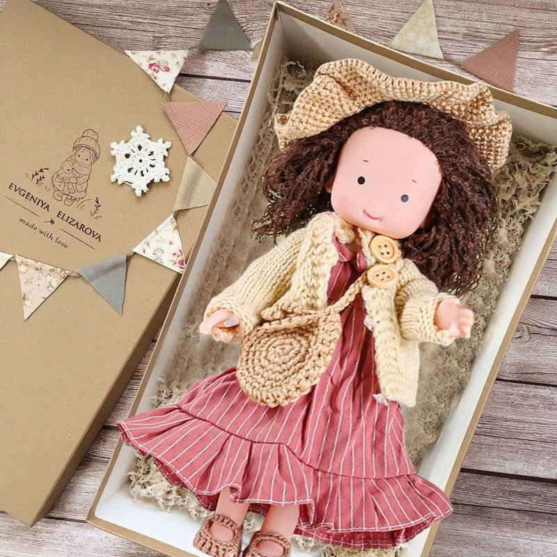 BowLift | Handcrafted Waldorf doll