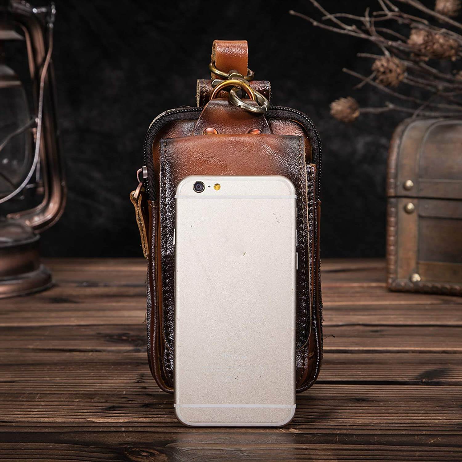 BowLift | Elegant Leather Hip Pouch for Men