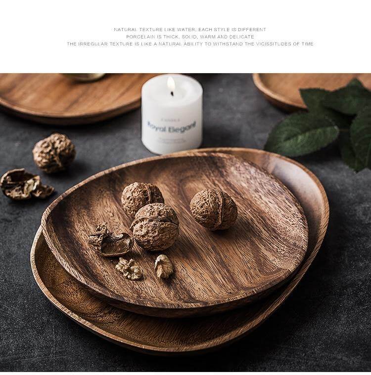 BowLift | Irregular Natural Wood Plates