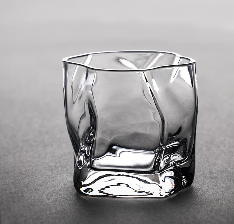BowLift | Distorted Texture Whisky Glass Set
