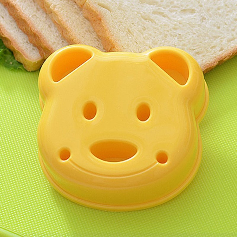 BowLift | Little Bear Shape Sandwich Mold