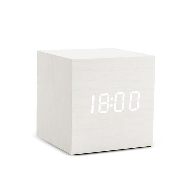 BowLift | LED alarm clock in wooden cube shape