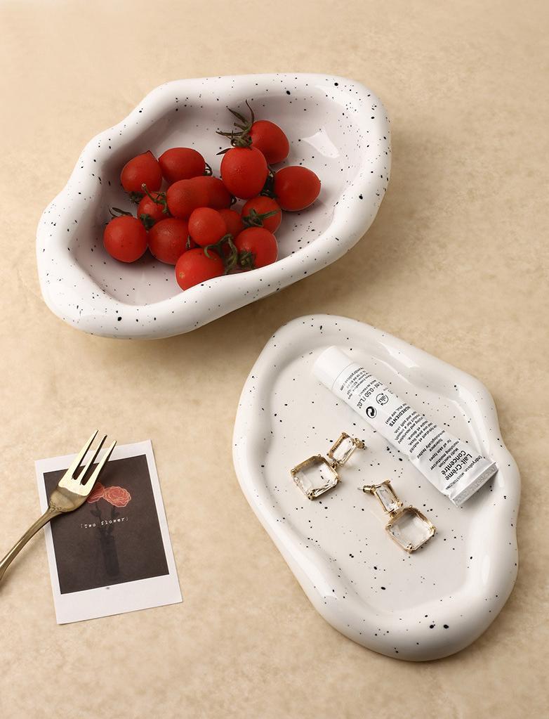BowLift | Cookies & chrome-plated ceramic tray and bowl
