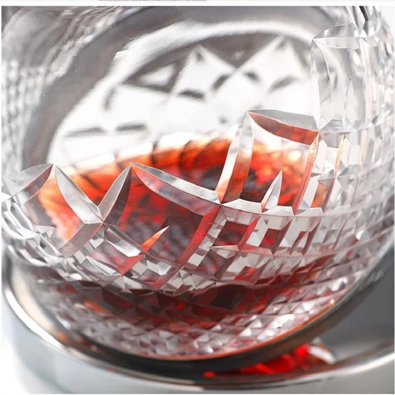 BowLift | Elegant Crystal Spinning Glass Wine Decanter