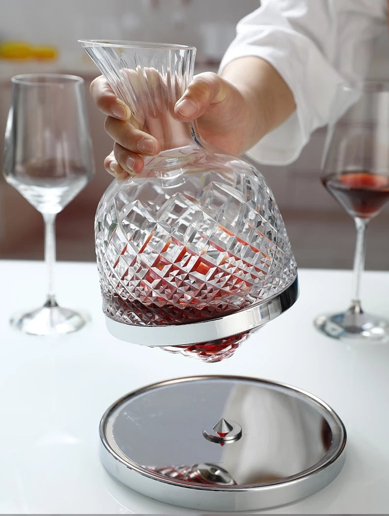 BowLift | Elegant Crystal Spinning Glass Wine Decanter