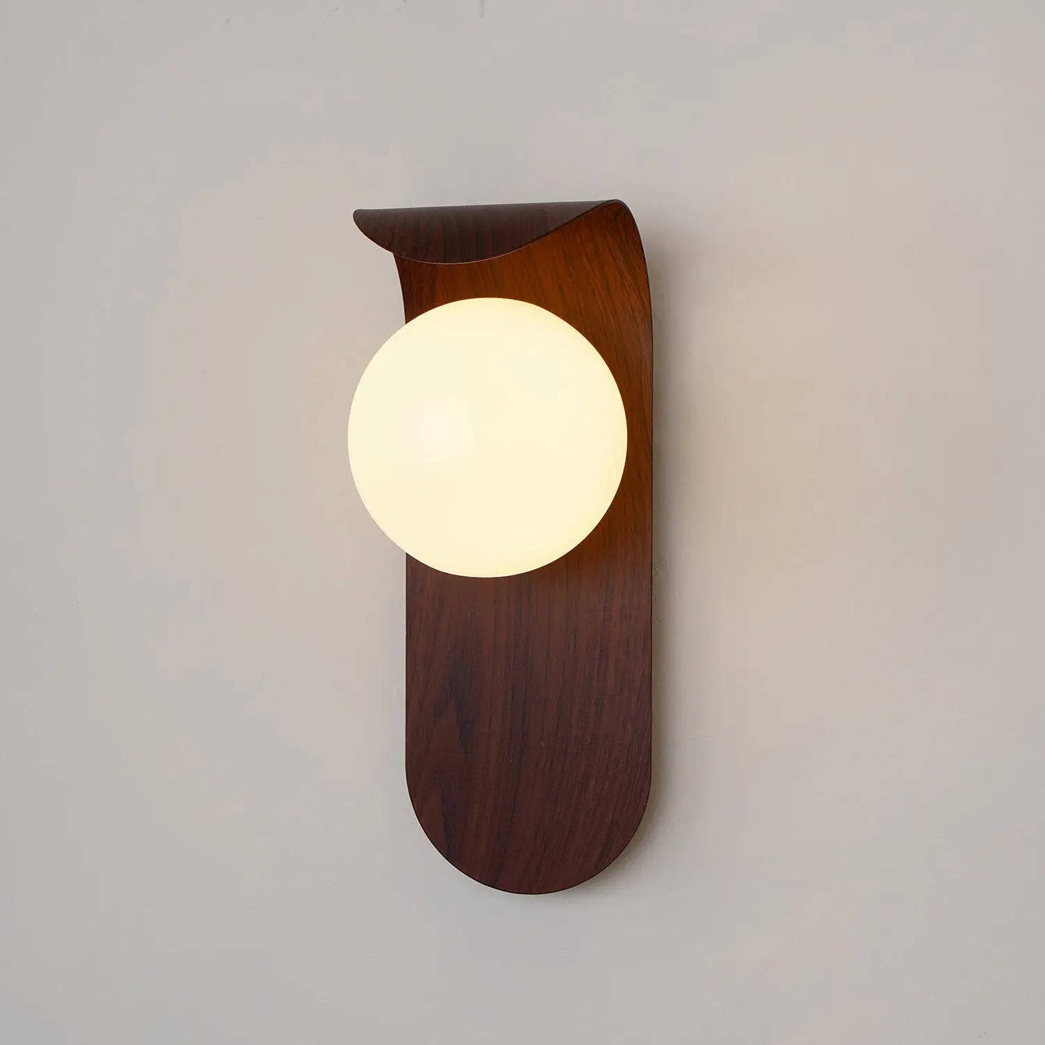 BowLift | Carlyle Wall Lamp | Stylish Modern Lighting for Any Room