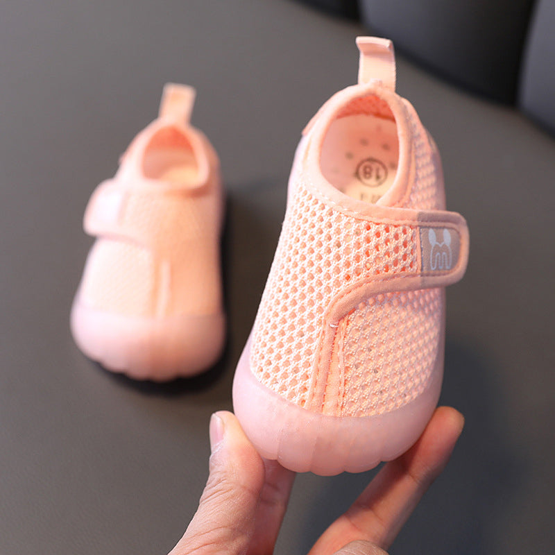 BowLift | Non-slip mesh shoes for babies