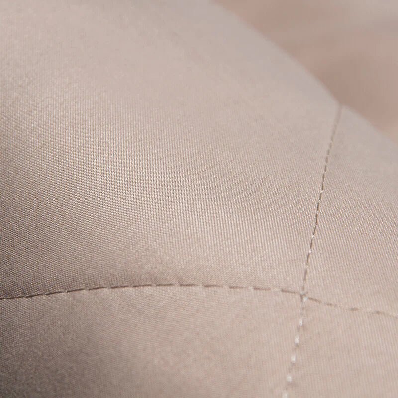 BowLift | Valpa Ride-Relax Dog Lounge – Waterproof, Scratch-Resistant Car Seat Protection for Comfortable and Stress-Free Travel