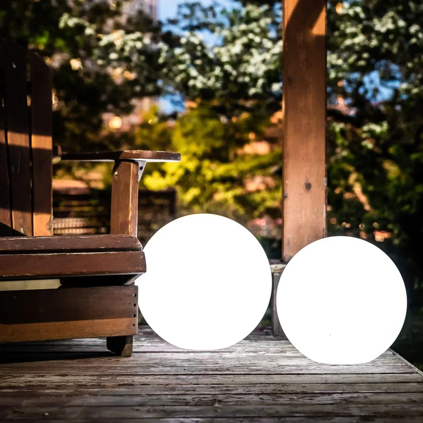 BowLift | Outdoor Globe Light - Wireless, Weatherproof, 16 Colors LED Ball Light
